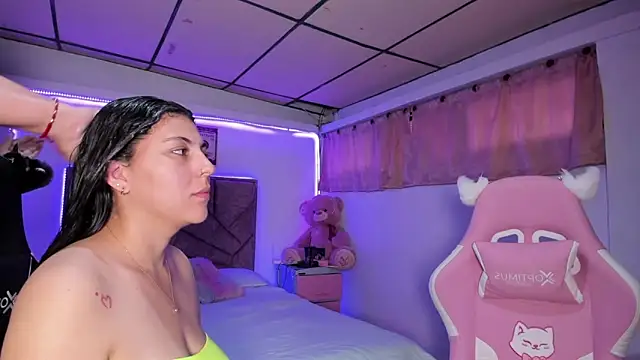 Cristal Smith20 online show from 04-10-26, 01:49