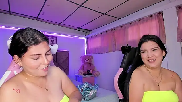 Cristal Smith20 online show from 04-22-26, 11:34