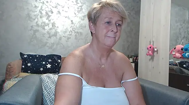 RosesandLillies online show from 03-20-25, 08:29