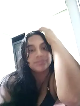 victoria roussee online show from 03-11-25, 05:38