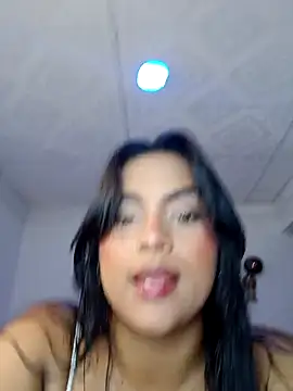 victoria roussee online show from 02-26-26, 07:18