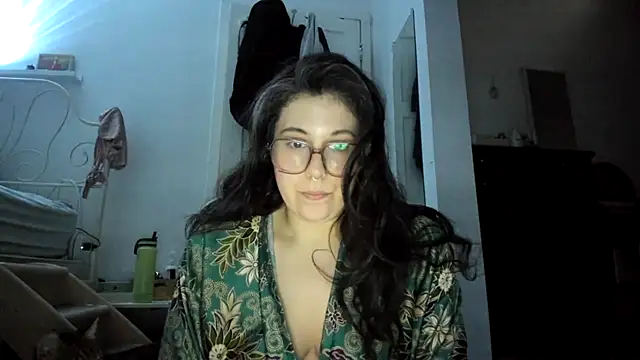 Snapshot of Rosiee69_ chatting on 02-23-25, 09:59 Rosiee69  online show from 02-23-25, 09:59