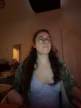 Snapshot of Rosiee69_ chatting on 03-07-25, 12:01 Rosiee69  online show from 03-07-25, 12:01