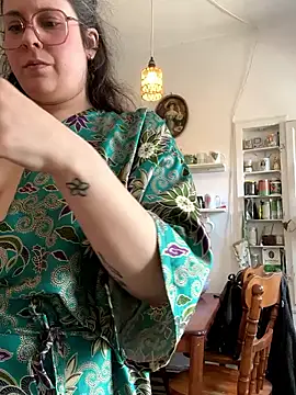 Snapshot of Rosiee69_ chatting on 03-11-25, 04:29 Rosiee69  online show from 03-11-25, 04:29