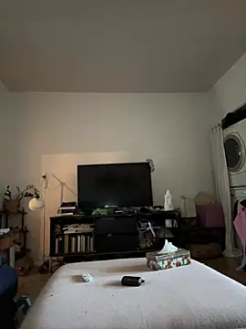 Snapshot of Rosiee69_ chatting on 03-18-25, 01:09 Rosiee69  online show from 03-18-25, 01:09