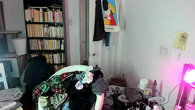 Snapshot of Rosiee69_ chatting on 10-04-25, 12:25 Rosiee69  online show from 10-04-25, 12:25