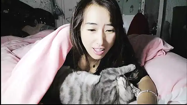 hebe-02 online show from 11-08-25, 07:45