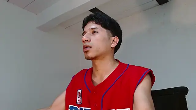 AngelHil online show from 04-21-26, 02:26