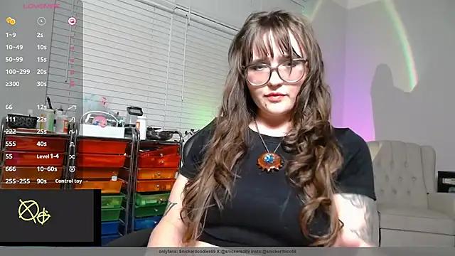 Snapshot of Snickerdoodles69 chatting on 03-18-25, 02:36 Snickerdoodles69 online show from 03-18-25, 02:36