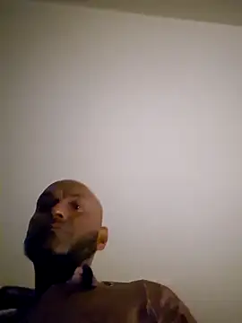 Snapshot of Mrnutella chatting on 03-03-25, 02:15 Mrnutella online show from 03-03-25, 02:15