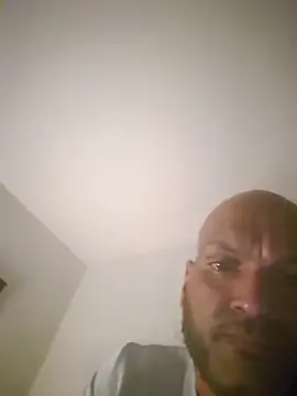 Snapshot of Mrnutella chatting on 03-06-25, 06:30 Mrnutella online show from 03-06-25, 06:30