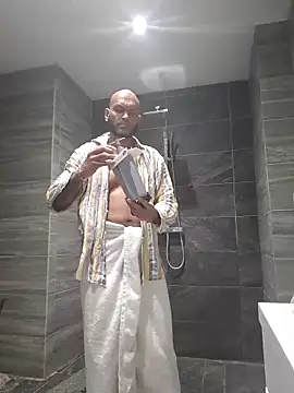 Snapshot of Mrnutella chatting on 03-18-25, 02:25 Mrnutella online show from 03-18-25, 02:25