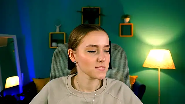 JenniferGraces online show from 03-17-25, 09:22