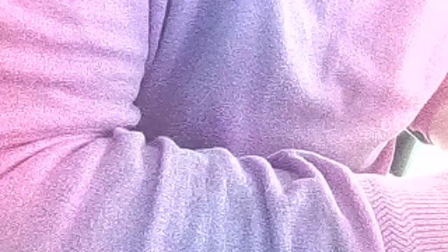 Snapshot of francoisM45 chatting on 12-01-25, 08:30 francoisM45 online show from 12-01-25, 08:30