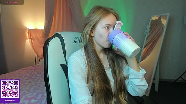 boozekirs  online show from 09-22-25, 02:13