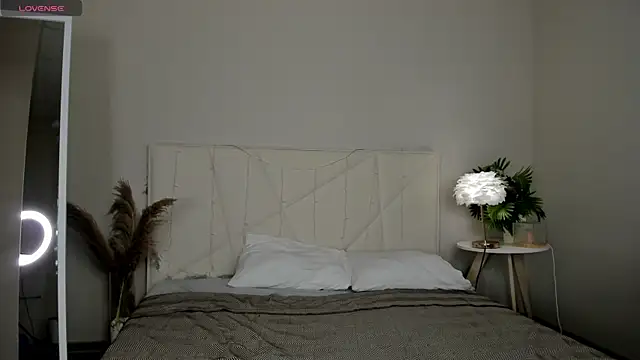 boozekirs  online show from 10-16-25, 03:07