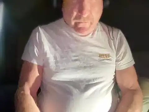 DominantDong online show from 04-28-26, 02:33