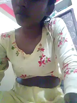 Snapshot of SEXY-boudi43 chatting on 03-10-25, 01:54 SEXY-boudi43 online show from 03-10-25, 01:54