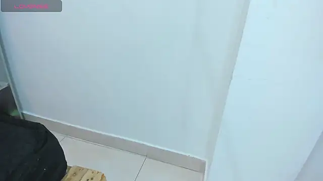 candy rogeers online show from 03-12-25, 03:46