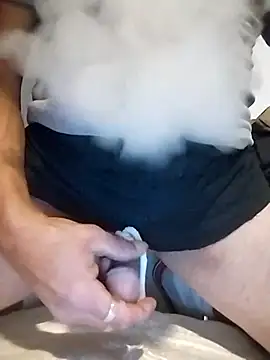 Snapshot of bimexpoexist chatting on 03-18-25, 06:14 bimexpoexist online show from 03-18-25, 06:14