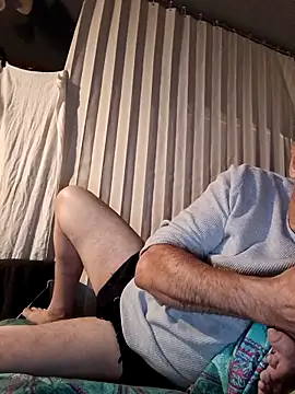 Snapshot of bimexpoexist chatting on 12-15-25, 09:57 bimexpoexist online show from 12-15-25, 09:57