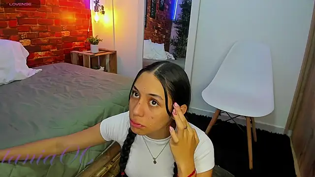 TANIA 06 online show from 02-24-25, 04:36