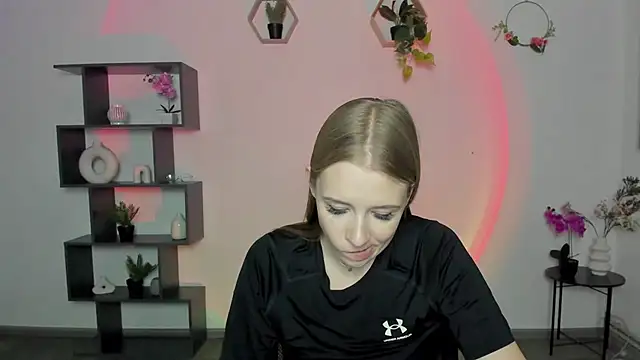 Snapshot of AnnNorriss chatting on 03-17-25, 07:26 AnnNorriss online show from 03-17-25, 07:26