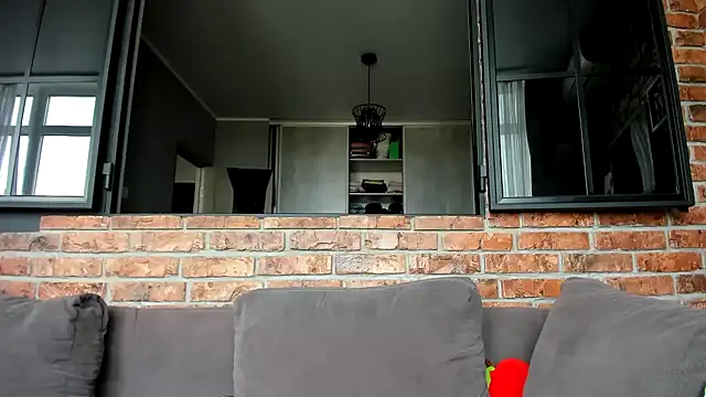 Snapshot of AnnNorriss chatting on 09-29-25, 01:05 AnnNorriss online show from 09-29-25, 01:05