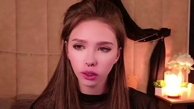 Sierra Fane online show from 09-15-25, 08:53