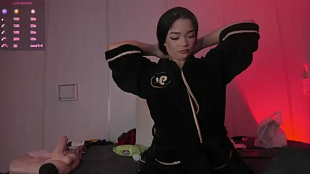 sasha riverss online show from 12-22-25, 07:33