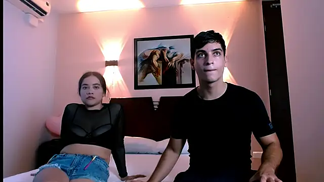 Snapshot of Rouse_and_Ryan chatting on 02-23-25, 05:50 Rouse and Ryan online show from 02-23-25, 05:50