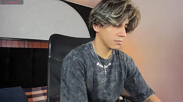 Allex Cano online show from 09-12-25, 07:36