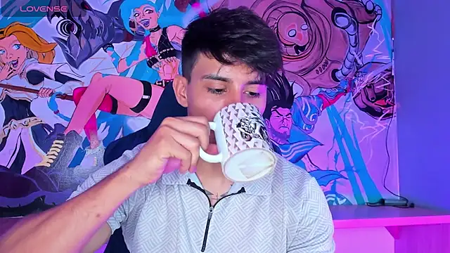 Allex Cano online show from 12-05-25, 06:59