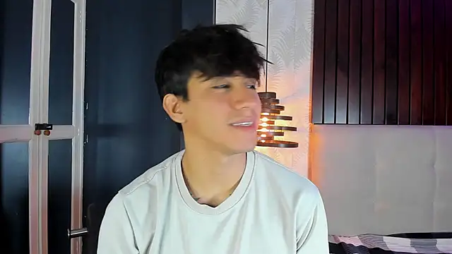 Snapshot of Allex_Cano chatting on 02-09-26, 08:57 Allex Cano online show from 02-09-26, 08:57