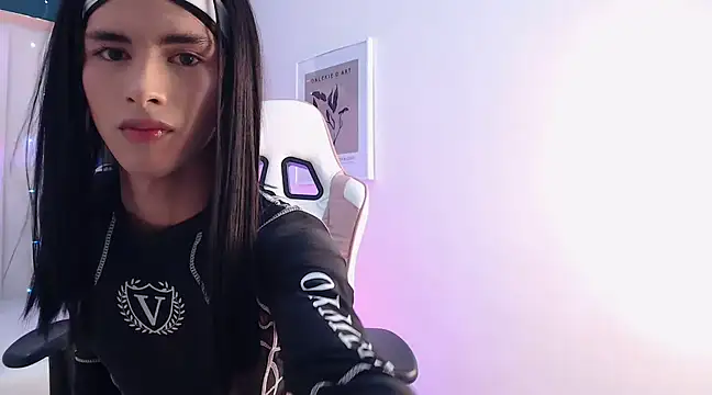 luna stanford online show from 02-20-25, 10:04