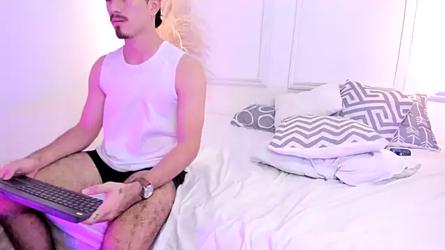 luna stanford online show from 03-12-25, 05:13