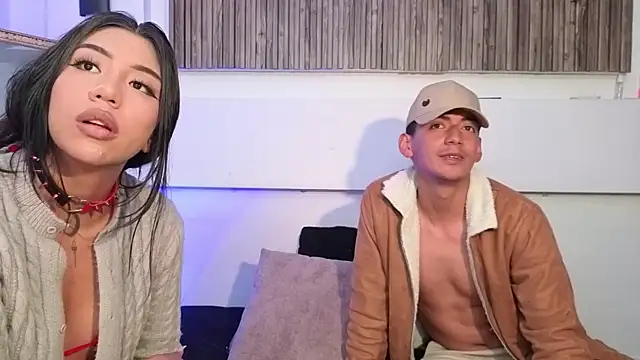 aron and paula online show from 11-18-25, 05:45