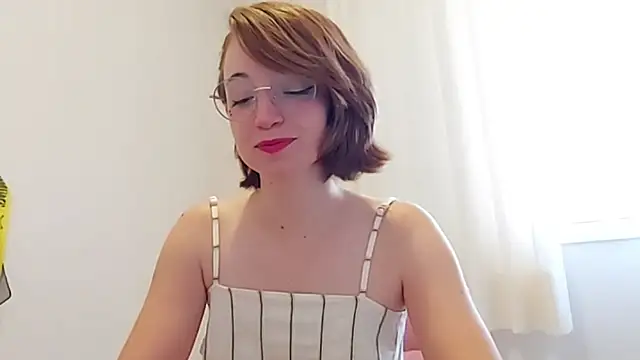 Elise Nyx online show from 12-04-25, 01:20