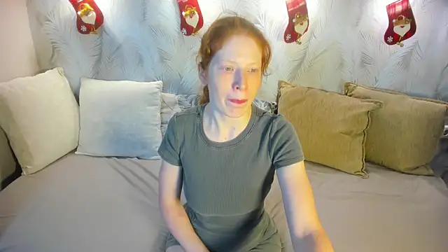 Sandra Wi1son online show from 12-05-25, 01:36