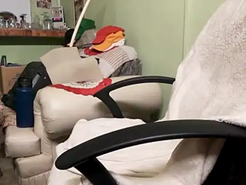 Snapshot of calme_odl1 chatting on 01-19-25, 02:15 calme odl1 online show from 01-19-25, 02:15