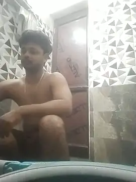 Snapshot of kris478 chatting on 12-20-25, 05:36 kris478 online show from 12-20-25, 05:36