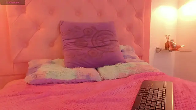 Rachel rivera online show from 03-19-25, 02:24