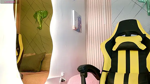 Rachel rivera online show from 10-04-25, 11:52