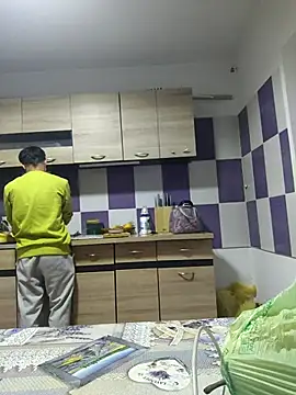 andreiiiii2025 online show from 10-03-25, 07:38