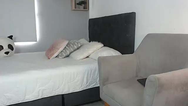 Snapshot of sebastian_colle chatting on 03-08-25, 07:09 sebastian colle online show from 03-08-25, 07:09