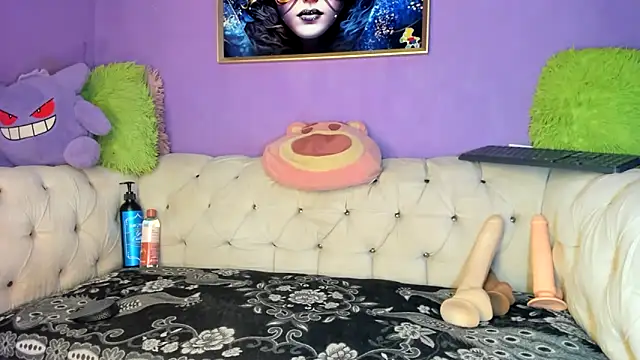 Snapshot of amydelahozgomez chatting on 10-10-25, 12:31 amydelahozgomez online show from 10-10-25, 12:31