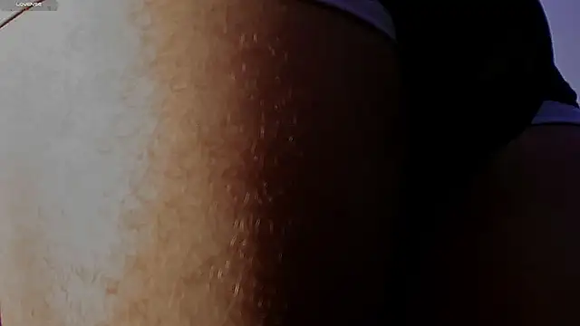 Snapshot of Donathoo1 chatting on 03-04-25, 05:03 Donathoo1 online show from 03-04-25, 05:03