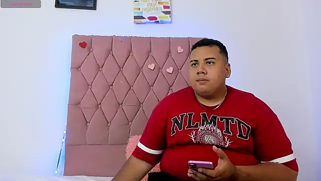 MICHAEL AND SHARON online show from 10-19-25, 04:24