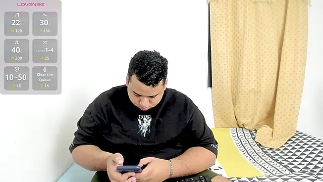 MICHAEL AND SHARON online show from 03-06-26, 11:45