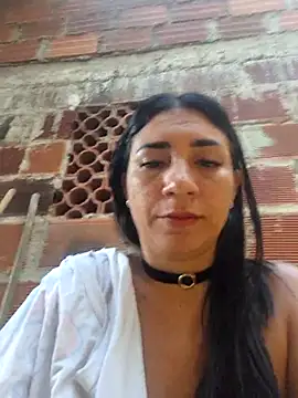 Snapshot of hot_veteran01 chatting on 10-21-25, 11:33 hot veteran01 online show from 10-21-25, 11:33